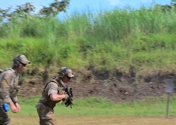 822d Base Defense Squadron and Panamanian security forces members train in Panama