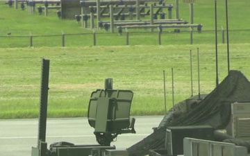 VMM-265 Marines reunite with families after deployment