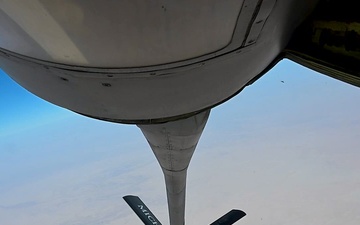 Strike Eagles Fueling Up in USCENTCOM AOR