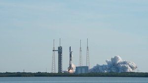 Starlink 10-20 Launches from Cape Canaveral Space Force Station