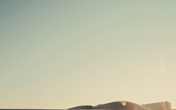 B-Roll: The &quot;Spirit Of America&quot; At Sunrise