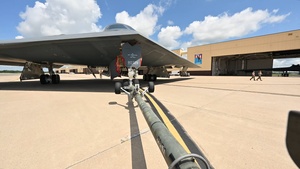 B-Roll: B-2 Spirit Timelapses