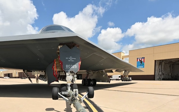 B-Roll: B-2 Spirit Timelapses