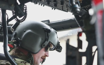 25th CAB Conducts Training Flight Over O'ahu