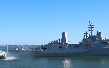 IWO ARG LCAC Operations at Naval Station Norfolk