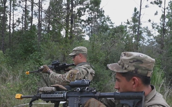 Commando Soldiers Rehearse Tactical Movements at JRTC