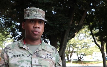 CW4 C.W. Mansfield, senior technical advisor for U.S. Army G6, explains his role during Yama Sakura 89.
