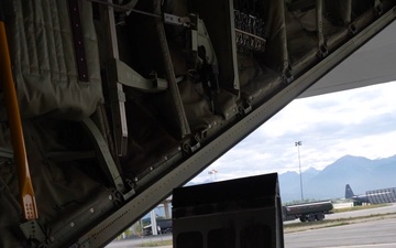 ARCTIC EDGE 25: 27 SOW performs FARP with F-35B Lightning II Joint Strike Fighter