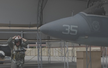Deputy Commandant of Combat Development and Integration visits VMA-223 (B-Roll)
