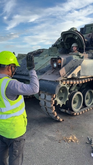 405th AFSB issues Bradleys to Cavalry Soldiers at Coleman APS-2 worksite