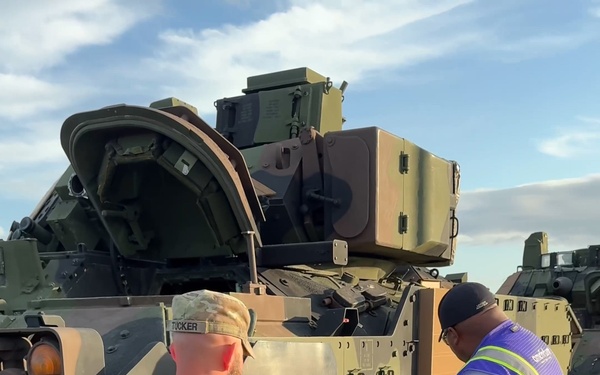 405th AFSB issues Bradleys to Cavalry Soldiers at Coleman APS-2 worksite