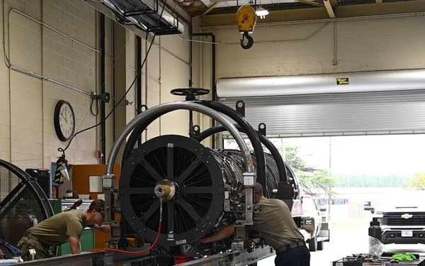 169th Maintenance Squadron conducts engine test