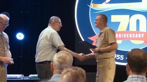 Vice Adm. Wolfe Awards FMB Awards to Strategic Weapons Facility Pacific Employees