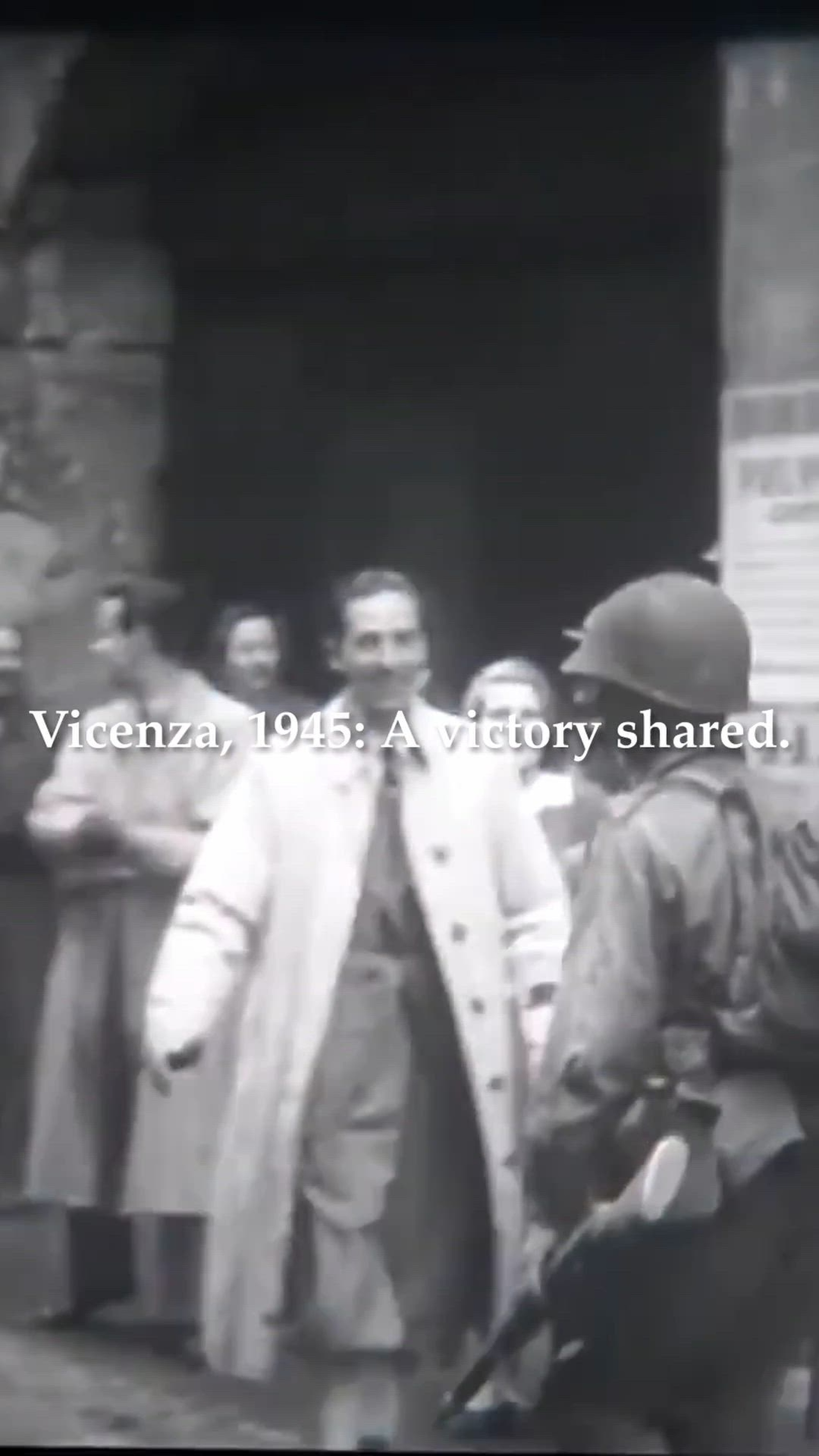 Contact Us, image size:2000x3556