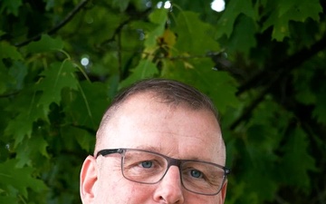 Suicide Prevention Month 2025: 10AAMDC Chaplain (Vertical)