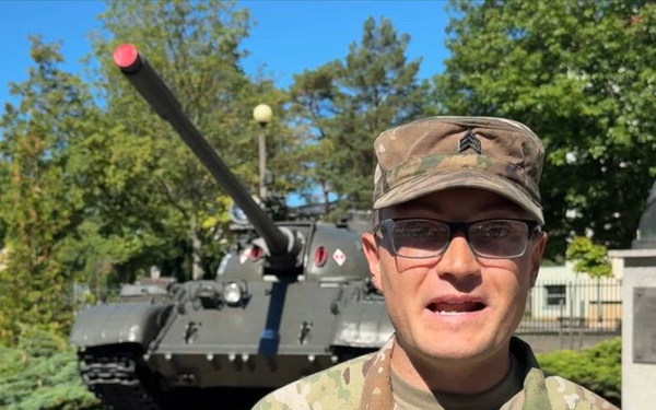 Go 2025 Tennessee Titans from Poland