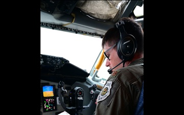 100th ARW refuels 48th FW