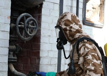 101st Airborne Division (Air Assault) Conducts Live Chemical Agent Training with Slovak Armed Forces during Toxic Valley 25 (Reel)