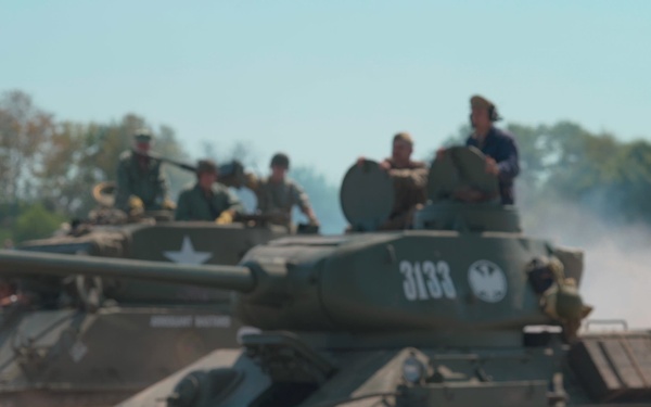 World War II Tank demonstration at Army Expo