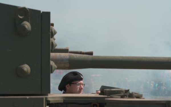 World War II Tank demonstration at Army Expo