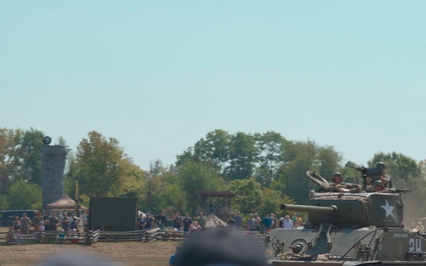 World War II Tank demonstration at Army Expo