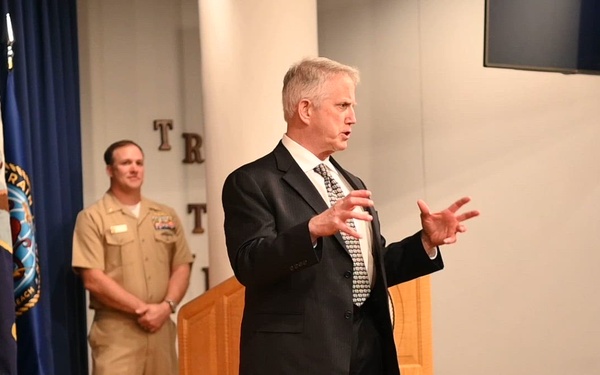 Navy IW training: Information Professional Officer