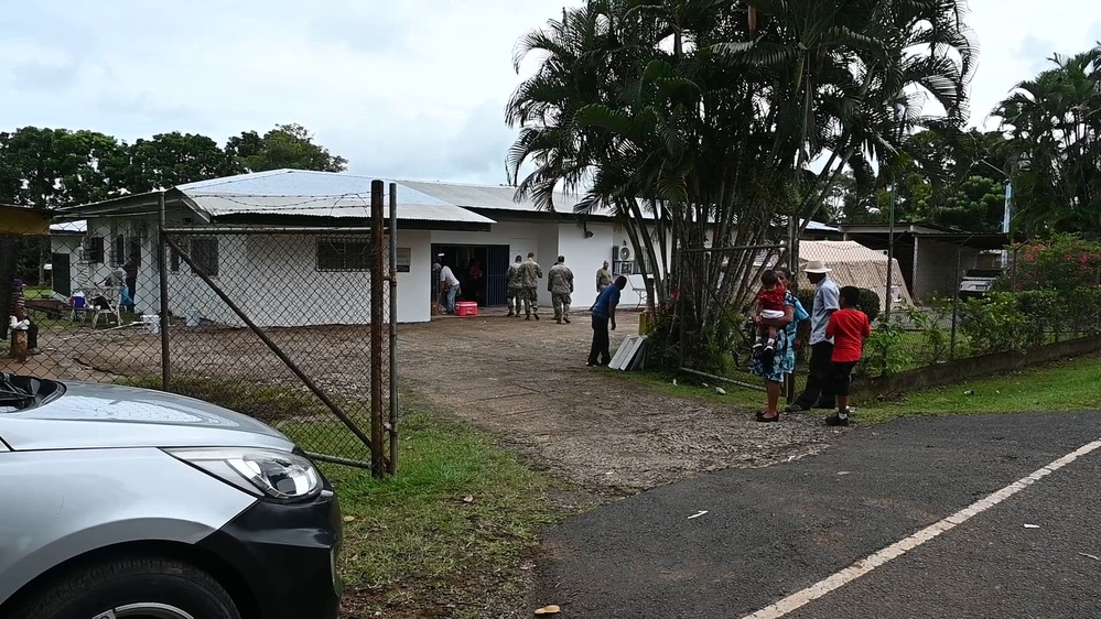 Airmen and Panamanians improve hospital conditions