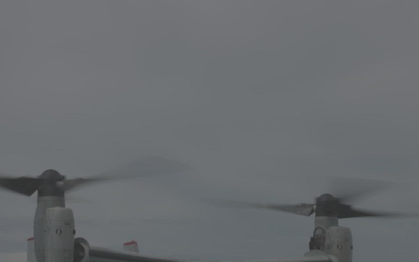 MRF-D 25.3: VMM-363’s MV-22B Ospreys arrive to USS Miguel Keith