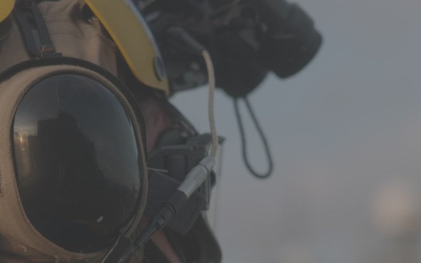 MRF-D 25.3: VMM-363 MV-22Bs conduct night flight ops aboard the USS Miguel Keith