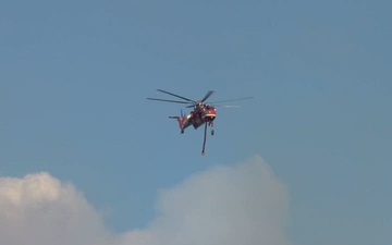 20180816-FS-Mendocino-SkyCraneHelicopter-0001