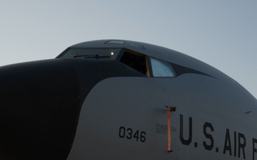 USAF meets USMC in the skies over USCENTCOM AOR (B-Roll)