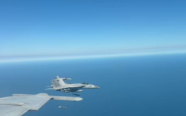 AIRLANT Strike Fighter Squadrons Participate in “Titans of the Sea Presidential Review”