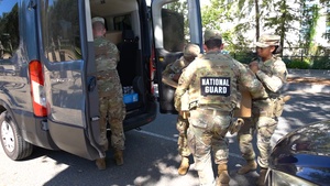 Soldiers provide a presence patrol in the National Mall