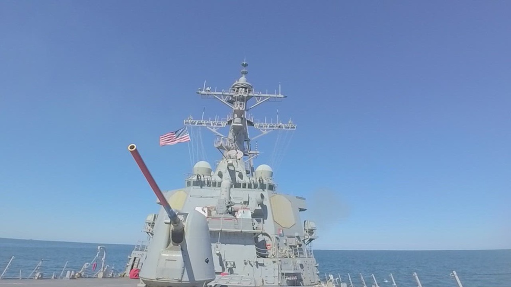 DVIDS - Video - USS Gonzalez (DDG 66) Conducts Live Fire Exercise