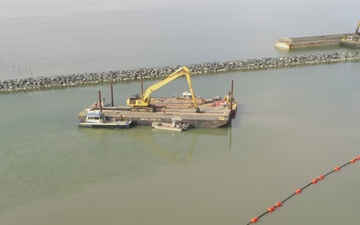 B-roll: Barren Island Construction Underway at Mid-Bay Islands Project