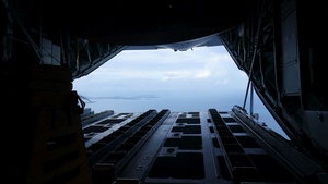 22nd MEU(SOC) | C-130J Super Hercules and CH-53E Super Stallion Aerial Refueling Operations