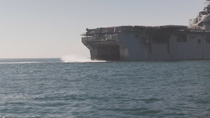 ACVs with BLT 3/5 Splash from the USS Boxer