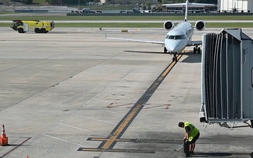 117th Airmen help welcome heroes home