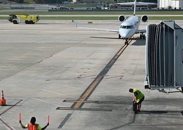 117th Airmen help welcome heroes home