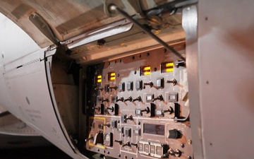 332nd Expeditionary Logistics Readiness Squadron refuels, loads C-17