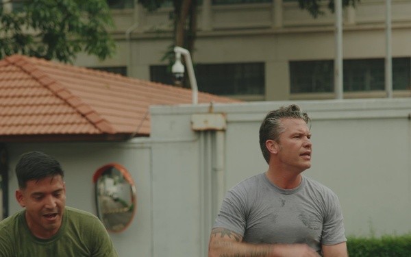 SW Hegseth Trains With Service Members in Malaysia