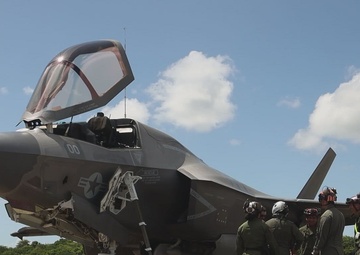 VMFA-225 conducts flight operations in Puerto Rico