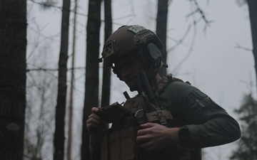 CLB-6 EOD Completes Communication Integration Training