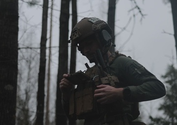 U.S. Marines sharpen communication skills through field environment testing