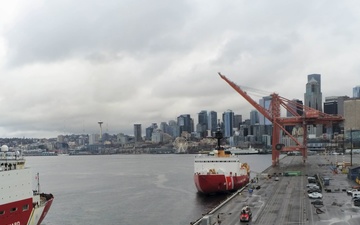 U.S. Coast Guard Cutter Healy returns to Seattle after 129-day Arctic deployment
