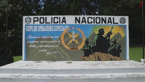 U.S. and Panama Security Services Conduct Live Fire and Medical Training