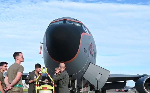 BH 26-1: 909th ARS Refuels with precision