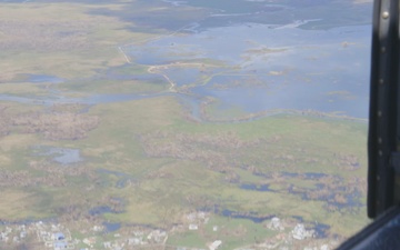 22nd MEU(SOC) | Joint Task Force – Bravo Delivers Food and Water