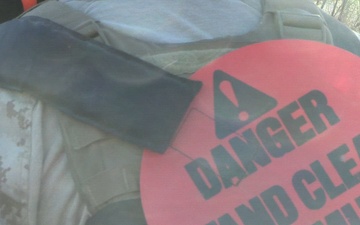 Marines improve road, clear vegetation along southern border