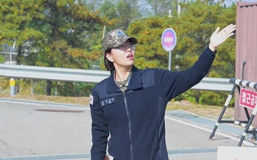 6-52 ADA visit ROKAF base B-Roll